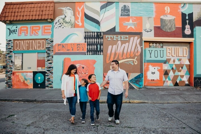 Private Vacation Photography Session with Local Photographer in Portland