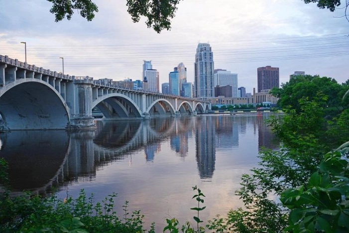 Self-Guided Scavenger Hunt: Around Downtown Minneapolis