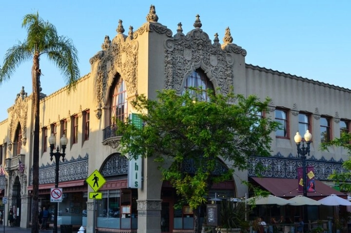 Self Guided Scavenger Hunt: Wind Through Santa Ana’s Downtown