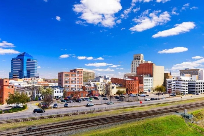 Self Guided Durham Scavenger Hunt: Bricks, Bulls & Beauty