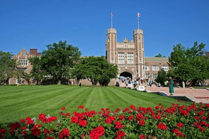 Scavenger Hunt at Washington U!
