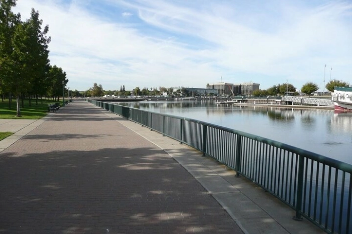 Self-Guided Scavenger Hunt: Stockton Adventure