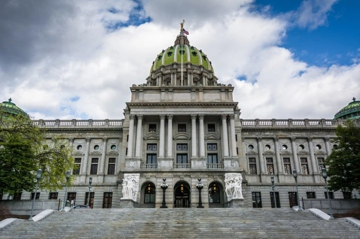 Self-Guided Harrisburg Scavenger Hunt: Capitol Reflections