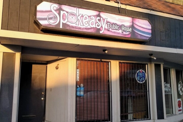 Self-Guided Bar Hunt: Fresno Gets Freaky