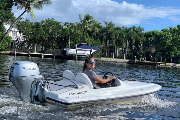 Mini Powerboat Rental