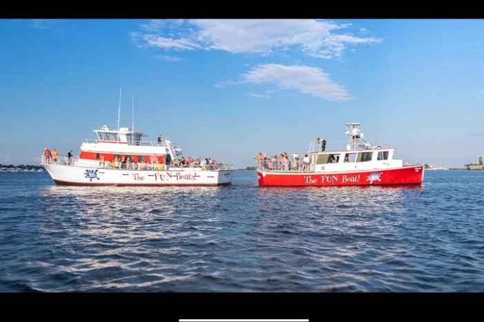 Big Fun Dolphin Cruise & Sealife Experiece ORANGE BEACH ALABAMA