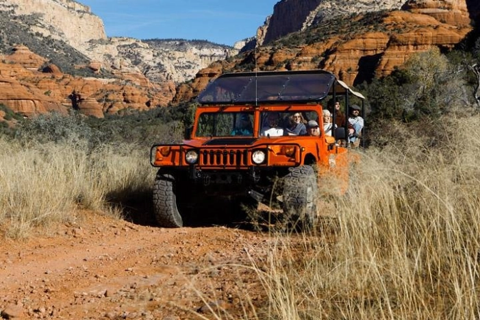 PRIVATE Sedona Jeep Tour 4X4 Hummer - Red Rock West