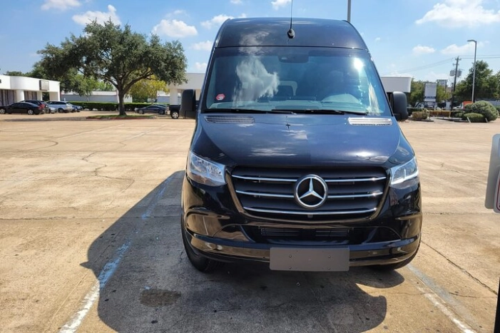 Private Transfer Galveston to IAH Airport & Houston City for 10