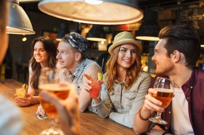 French Quarter Boozy Lunch Crawl with Seafood Boil