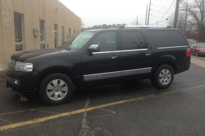 Private Departure Transfer: Long Island to NYC Airports(JFK)(LGA)
