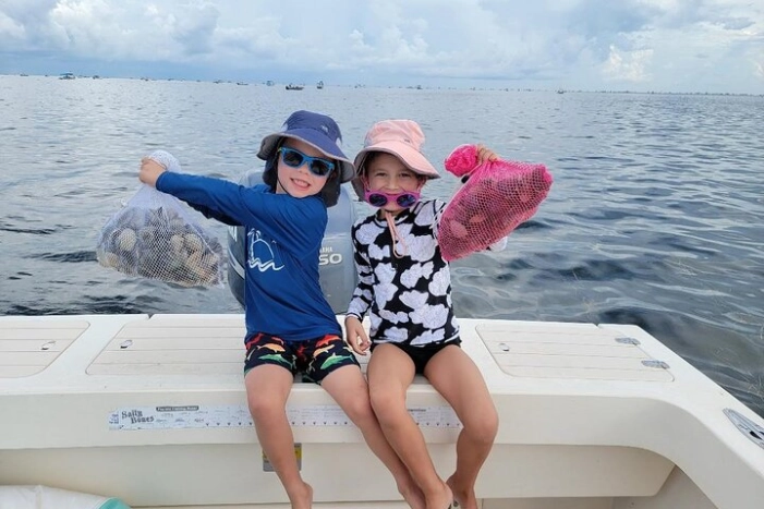  Private Scallop Charter in Crystal River Florida