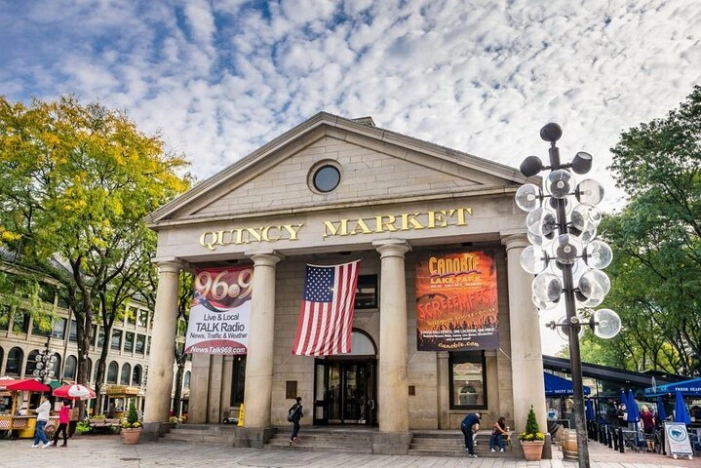 Boston City Day Trip to Harvard University, MIT and Quincy Market
