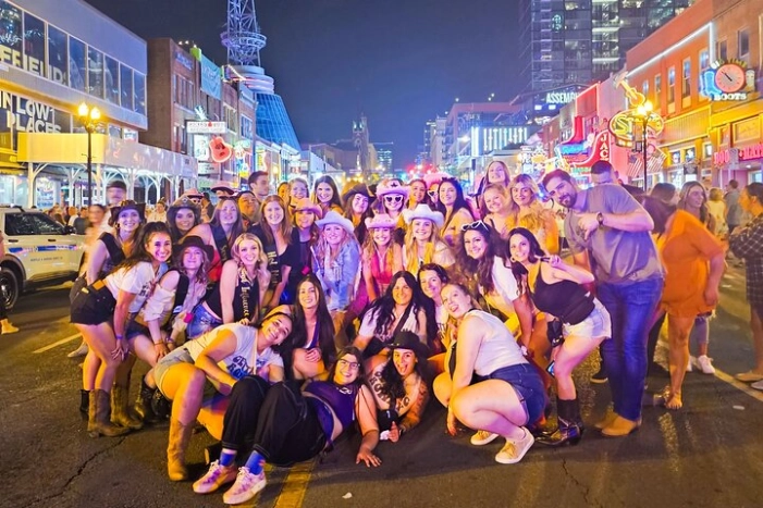 Nashville VIP Bar & Nightclub Party Crawl
