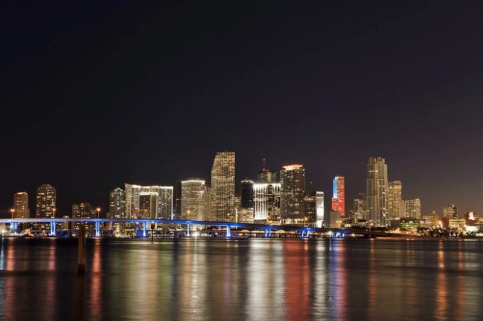 Nightlife Miami Twilight Skyline Cruise
