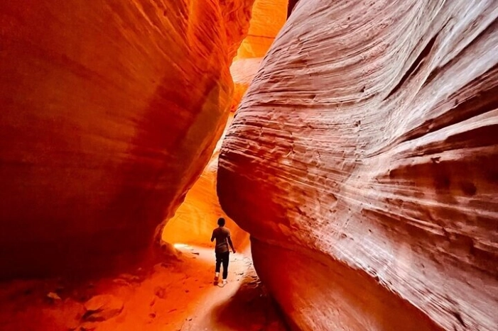 Peek-A-Boo Slot Canyon Adventure (Private)