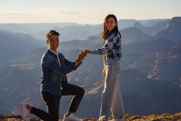Hire Photographer and Professional Photo Shoot at Glen Canyon