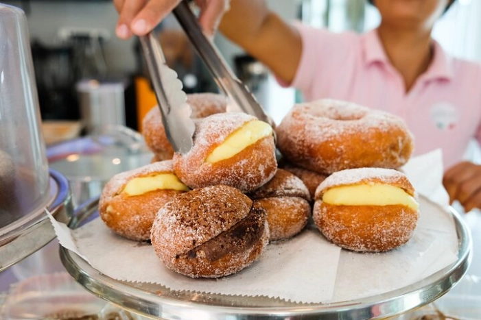 South Beach Sweets Tour: Donuts, Pastelitos, and Patisseries