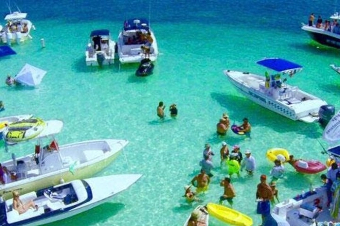 Miami: Day Party Boat Water Toys Sandbar from Bayside Marketplace