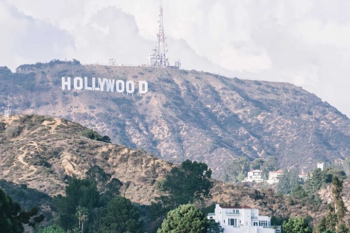 One-Way Private Transfers From/To Los Angeles Airport