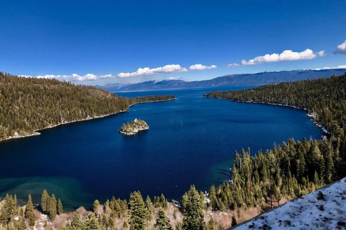 1.5 Hour Emerald Bay Private Sunset Cruise with Captain - 5 Guests