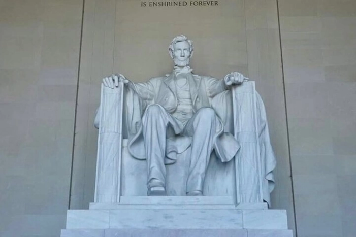 3 Hour Tour Of Washington, D.C. The Nucleus Of Democracy