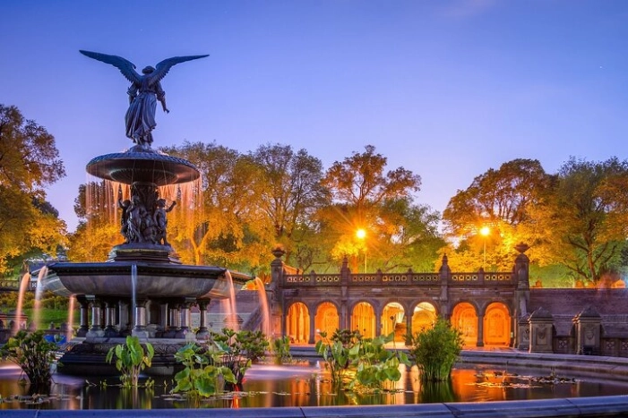 Central Park Scavenger Hunt and Highlights Self-Guided Tour