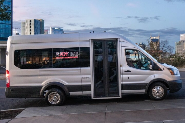 Group Transportation To Or From Nashville Airport (BNA)