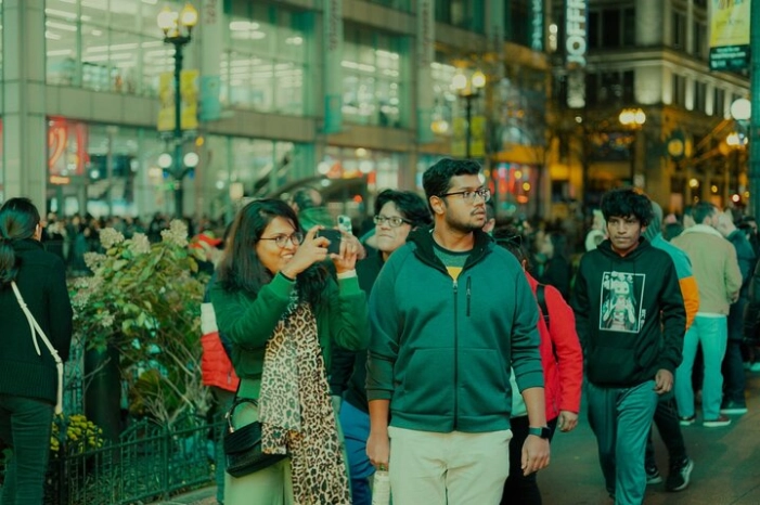Wind City Wanderlust: A Chicago Family Odyssey