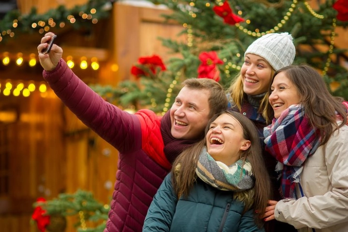 Holiday Scavenger Hunt in Indianapolis by Holly Jolly Hunt