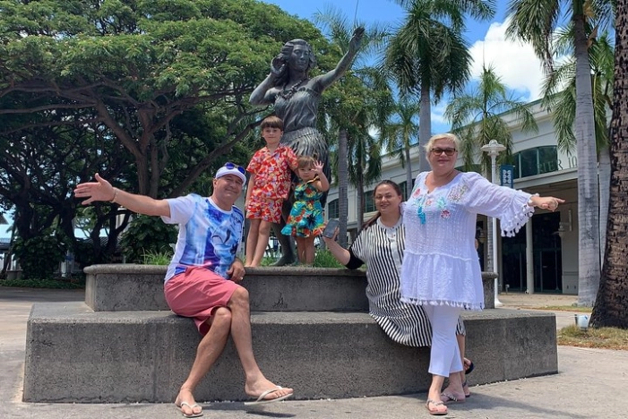 HONOLULU CITY TOUR AND VULCAN - In Spanish