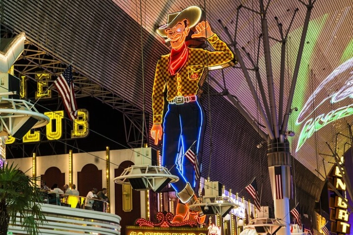Downtown Las Vegas Self Guided Audio Walking Tour 