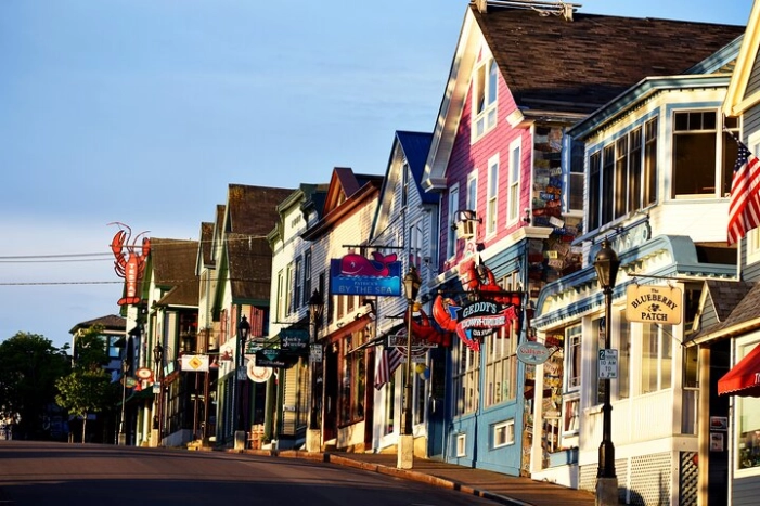 3 Hour Private Tour: Explore all the top spots of Acadia!
