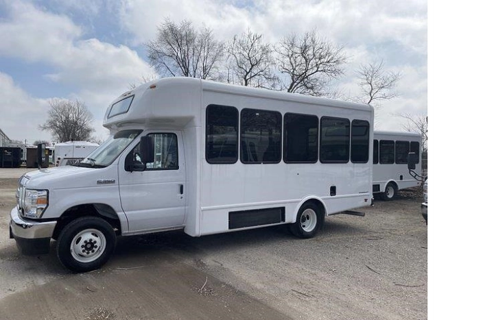 One Way or Round Trip Shuttle Transfer from Houston & Galveston