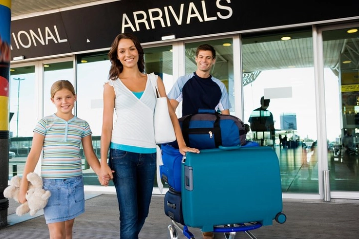 Private Las Vegas Airport to Hotel Luxury Limousine Transfer