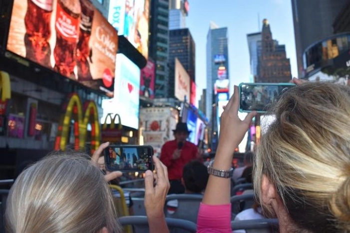 NYC Hop-on Hop-off Downtown Tour plus One Attraction