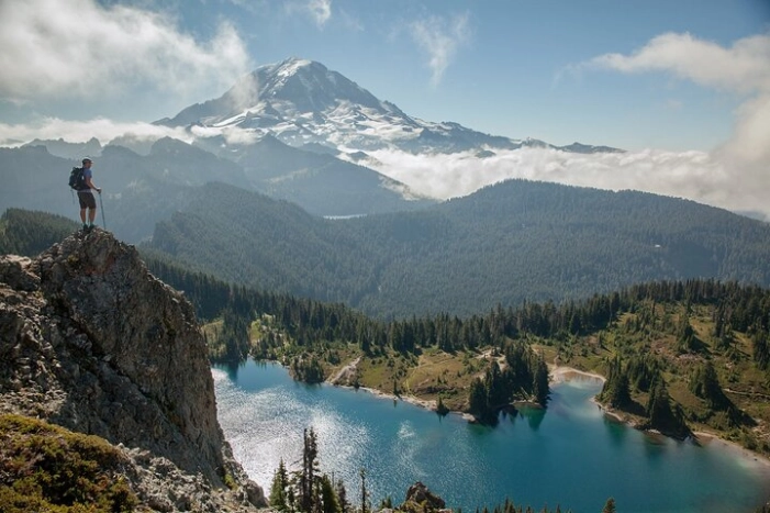 Mount Rainier Full Day Private Tour and Hike (Seattle)