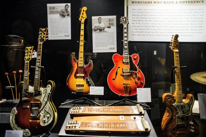 Music Pass: Entry to 7 Museums, Trolley Tour, Ole Smoky Tasting