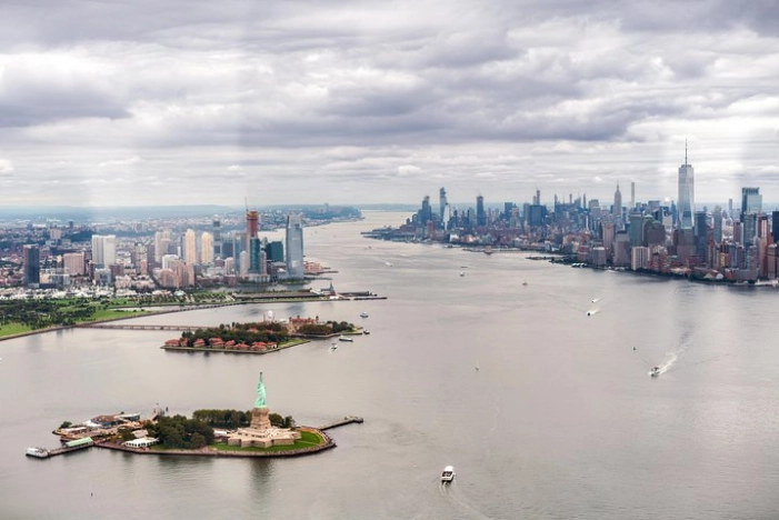 The Manhattan Helicopter Tour of New York
