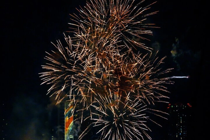Friday Night Firework Cruise in Waikiki 