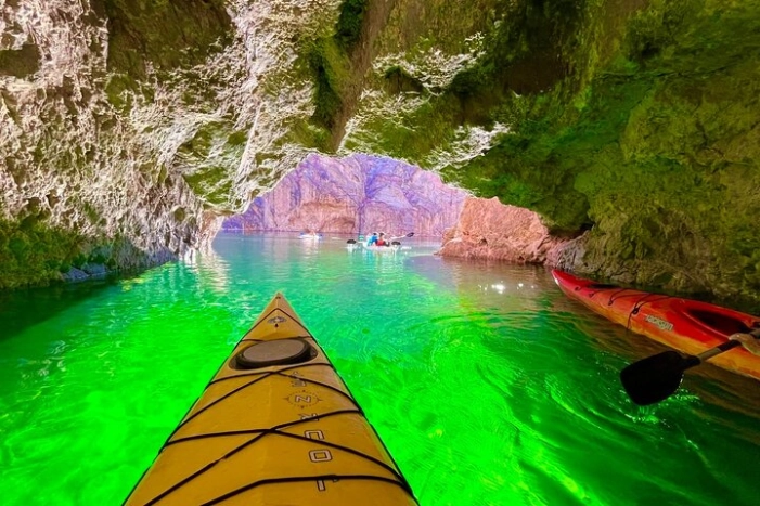 Las Vegas Kayaking Emerald Cave Trip, Half Day 40 min. from Strip