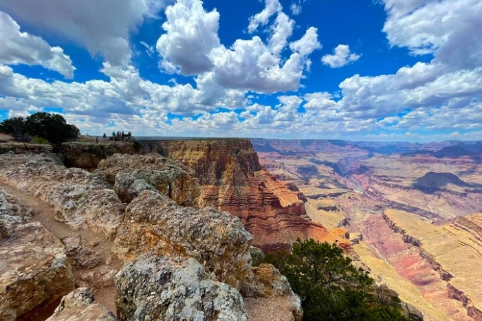2-Day Grand Canyon, Antelope Canyon, Monument Valley and Sedona