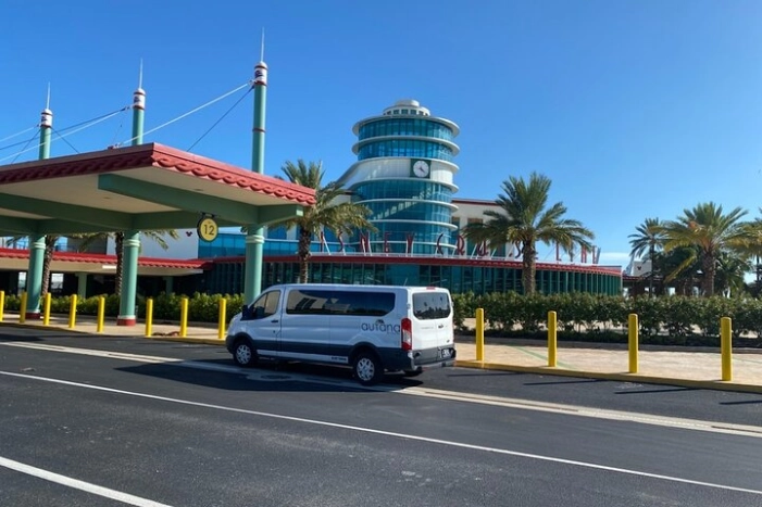 Private Shuttle from Theme Park Area to Orlando Airport