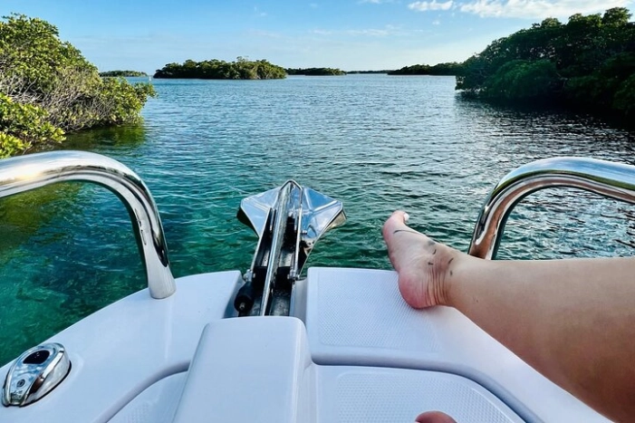 Half Day Luxury Boat Tour in Key West with Snorkeling 