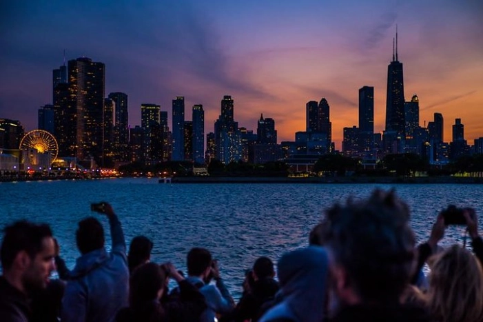 Chicago By Night River & Lake Cruise