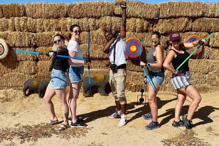 Private 1-Hour Archery Experience around Joshua Tree National Park.