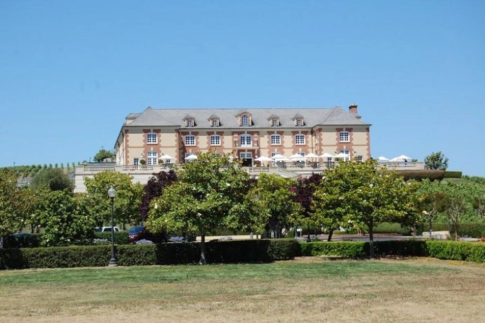 Image 4