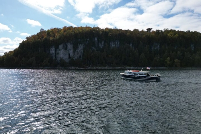 Peninsula Park Caves Scenic Boat Tour