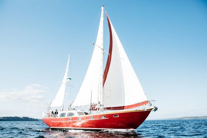 Sail Bainbridge Island & Seattle Waters - Luxury Classic Sailboat