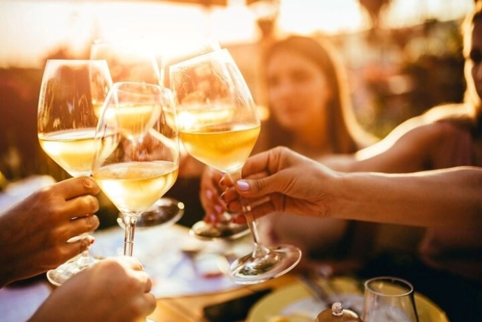 Luxury Wine & Dine Tasting Tour