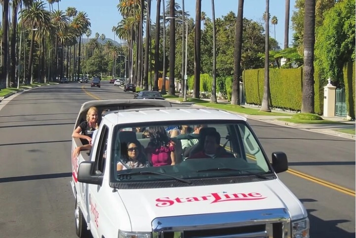 Los Angeles: Celebrity Homes and Iconic Landmarks Tour